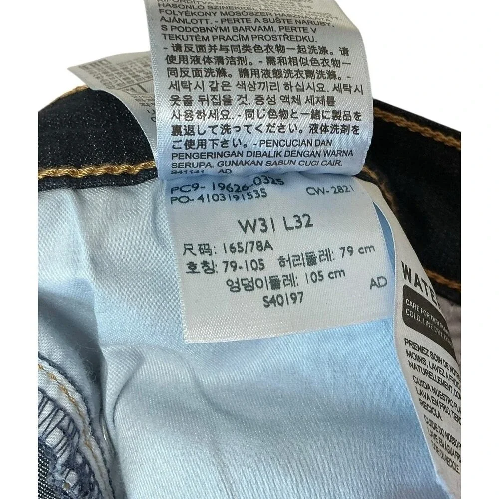 Levis Waterless Dark Wash Denim Blue Jeans Mens Size 31/32 Straight Leg 5 Pocket